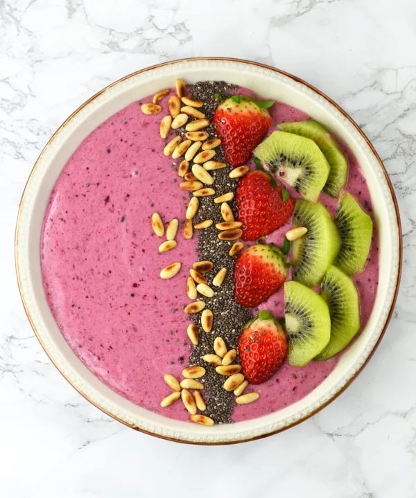 Berry Banana Smoothie Bowl