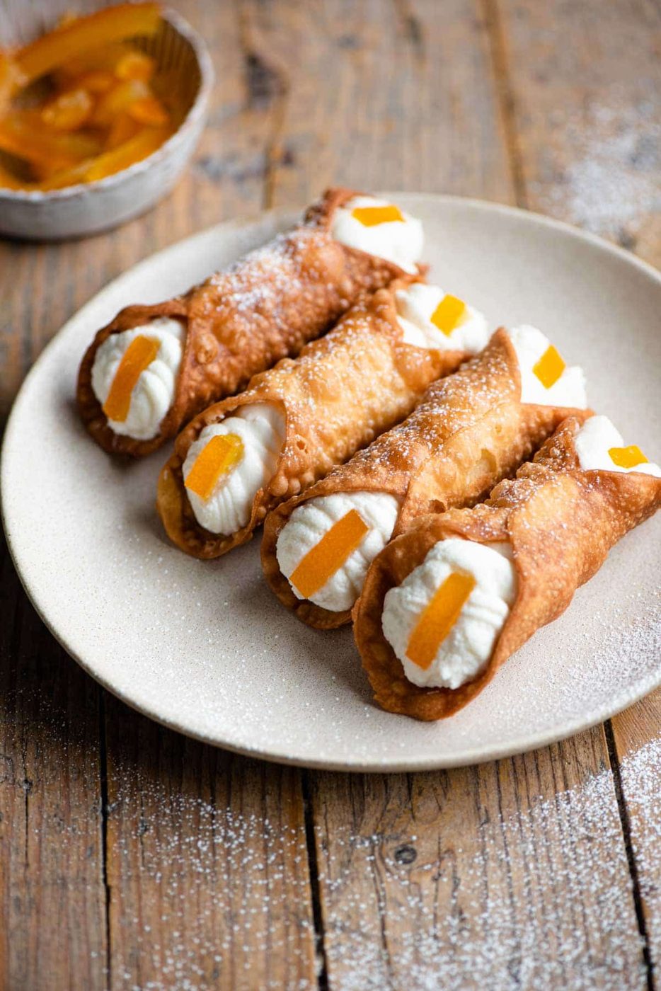 Homemade Sicilian Cannoli, Shells and filling