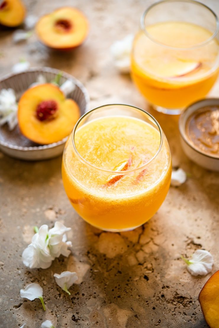 Classic Peach Bellini Cocktail
