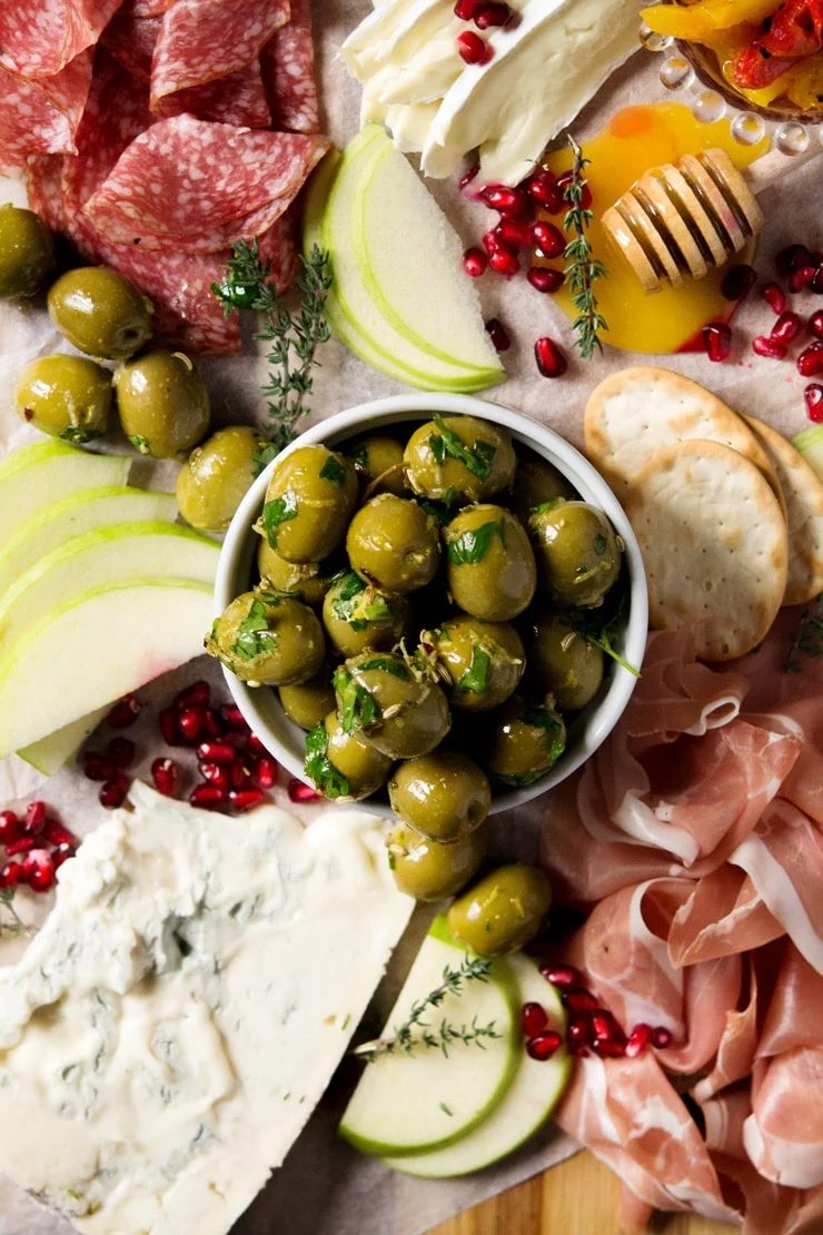 Marinated Olives – Ready In 5 Minutes