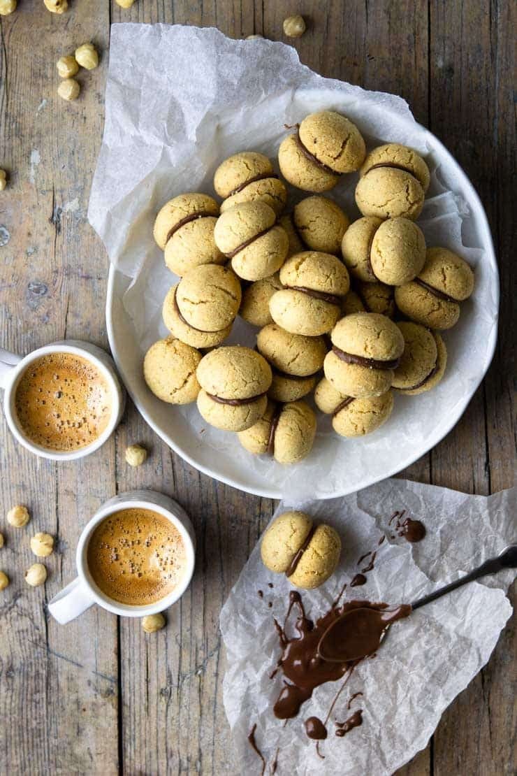 Lady's Kisses – Baci di Dama, Italian Cookies