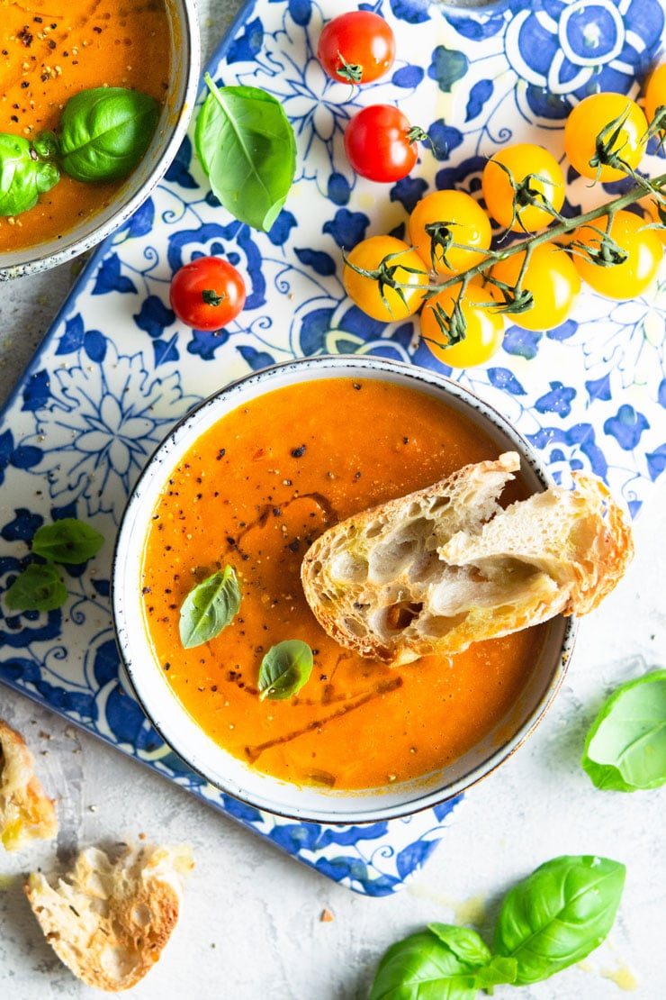 Roasted Tomato Soup – Creamy and Healthy