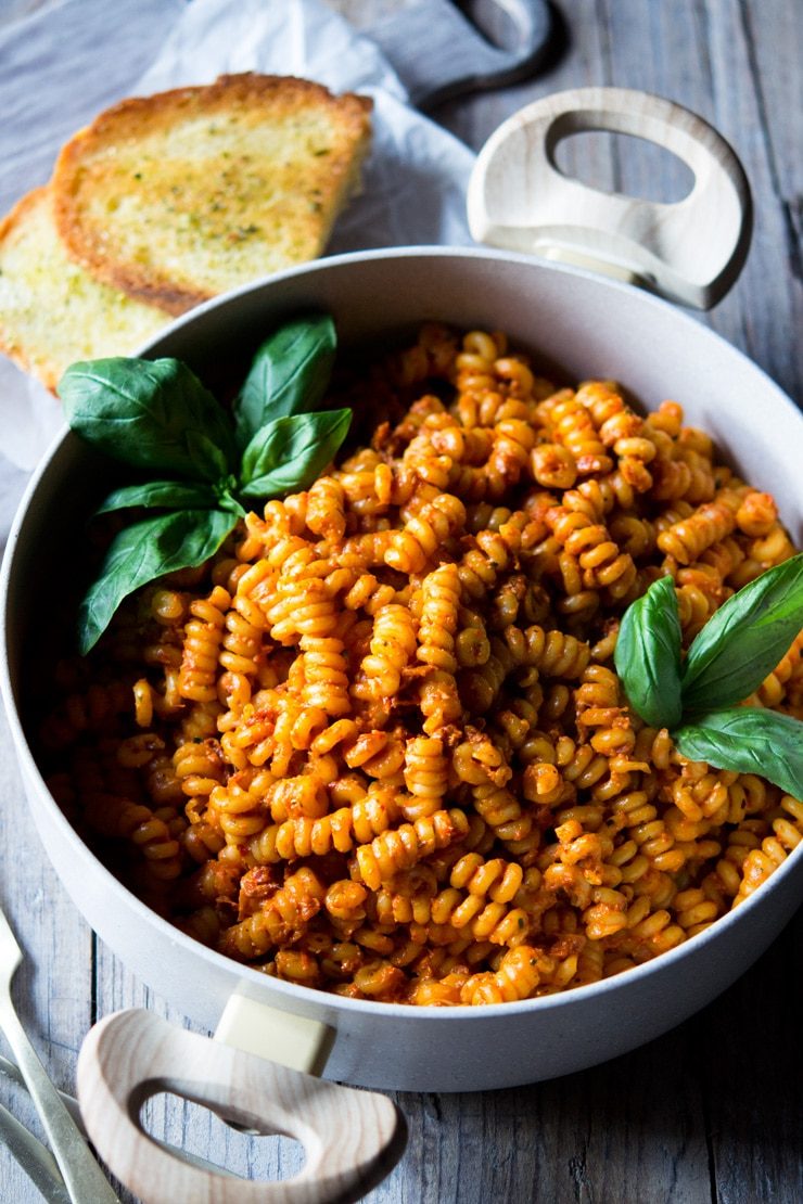 Sun Dried Tomato Pasta, plus Roasted Red Pepper