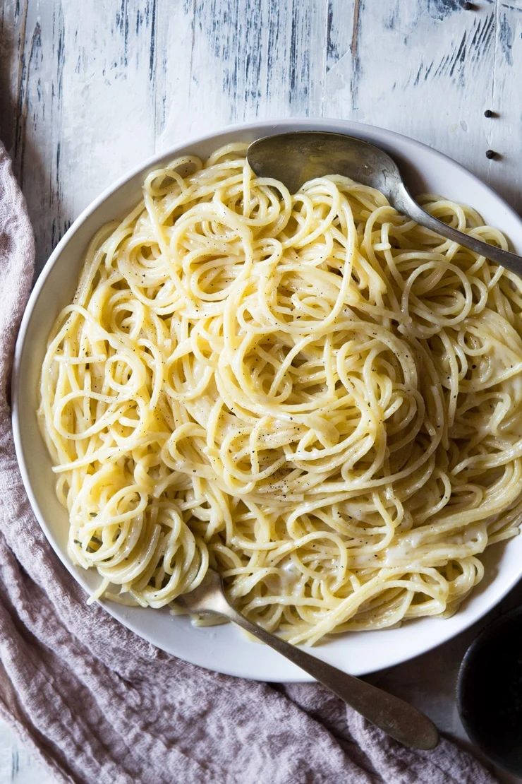 White Truffle Cacio E Pepe, Cheese and pepper pasta