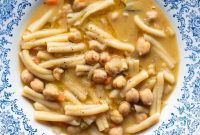 Hearty Italian Chickpea Pasta