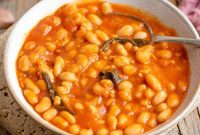 Tuscan White Beans in Rich Tomato Sauce