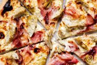 Artichoke, Prosciutto Cotto, and Melted Cheese Pizza