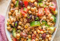 Faux Tuna Chickpea Salad