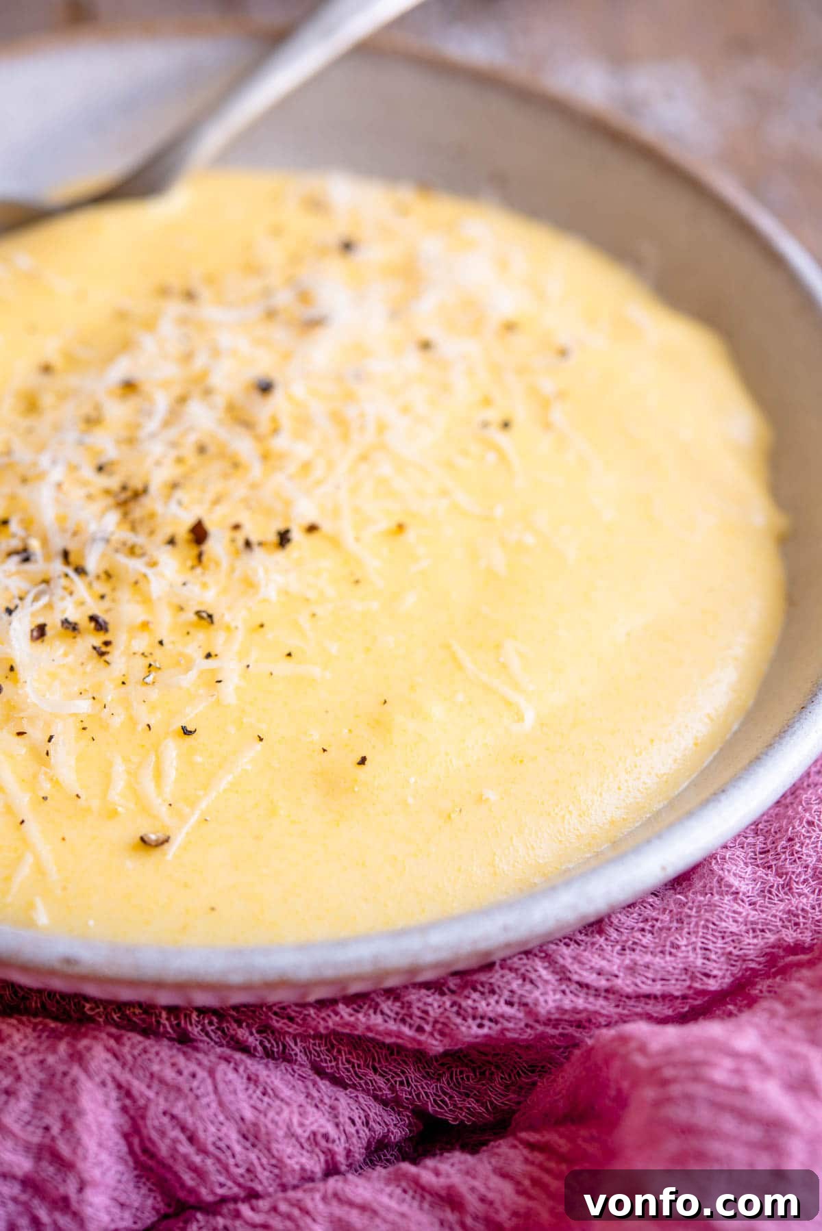 Creamy Italian Polenta 7 A side shot of creamy polenta in a bowl
