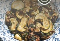 Neapolitan Zucchine alla Scapece: Fried Marinated Zucchini